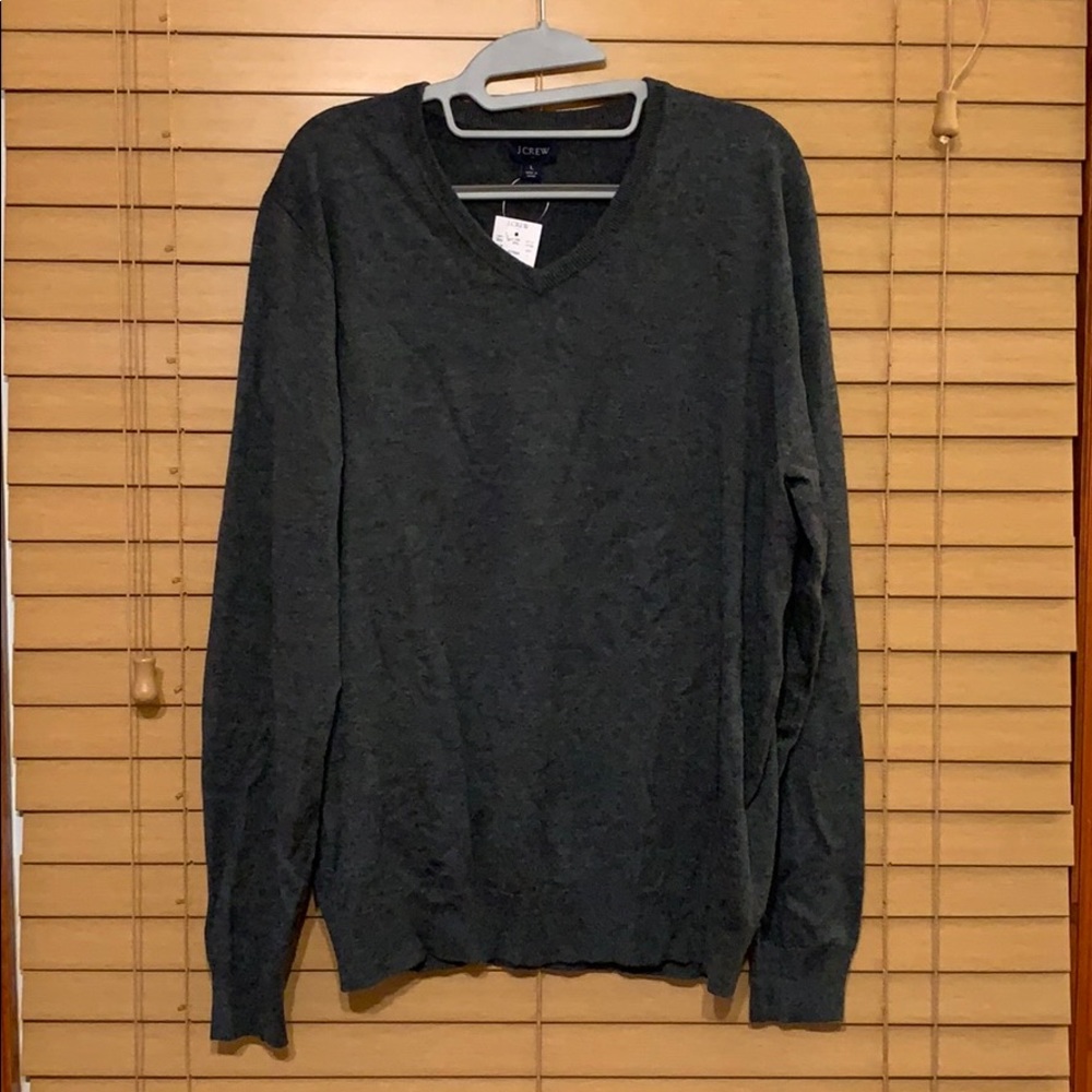 NEW JCrew Mens V-Neck Sweater in Merino Wool Blend